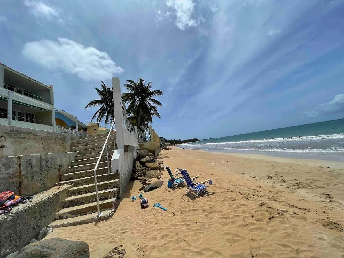 True Beachfront Oasis With Amazing Views Life ルキリョ 0*,